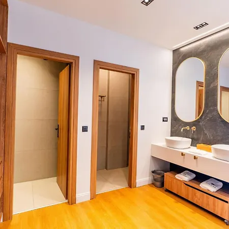 Nobilita Grand 7-bedroom Luxury With Sky-lounge Rooftop & 21m Pool - By Posarellivillas * Acharavi (Corfu)