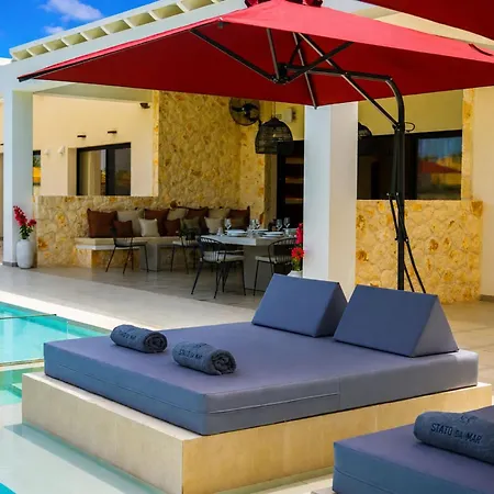 Вилла Nobilita Grand 7-bedroom Luxury With Sky-lounge Rooftop & 21m Pool - By Posarellivillas *