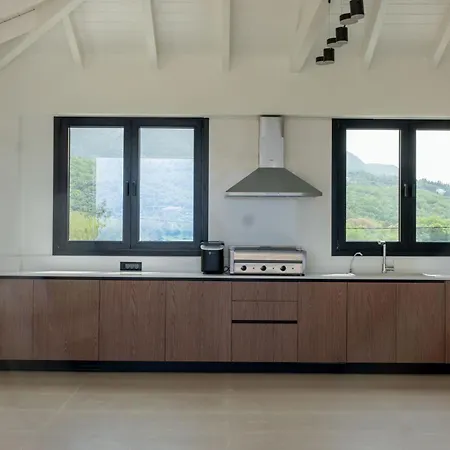 Nobilita Grand 7-bedroom Luxury With Sky-lounge Rooftop & 21m Pool - By Posarellivillas Acharavi (Corfu)